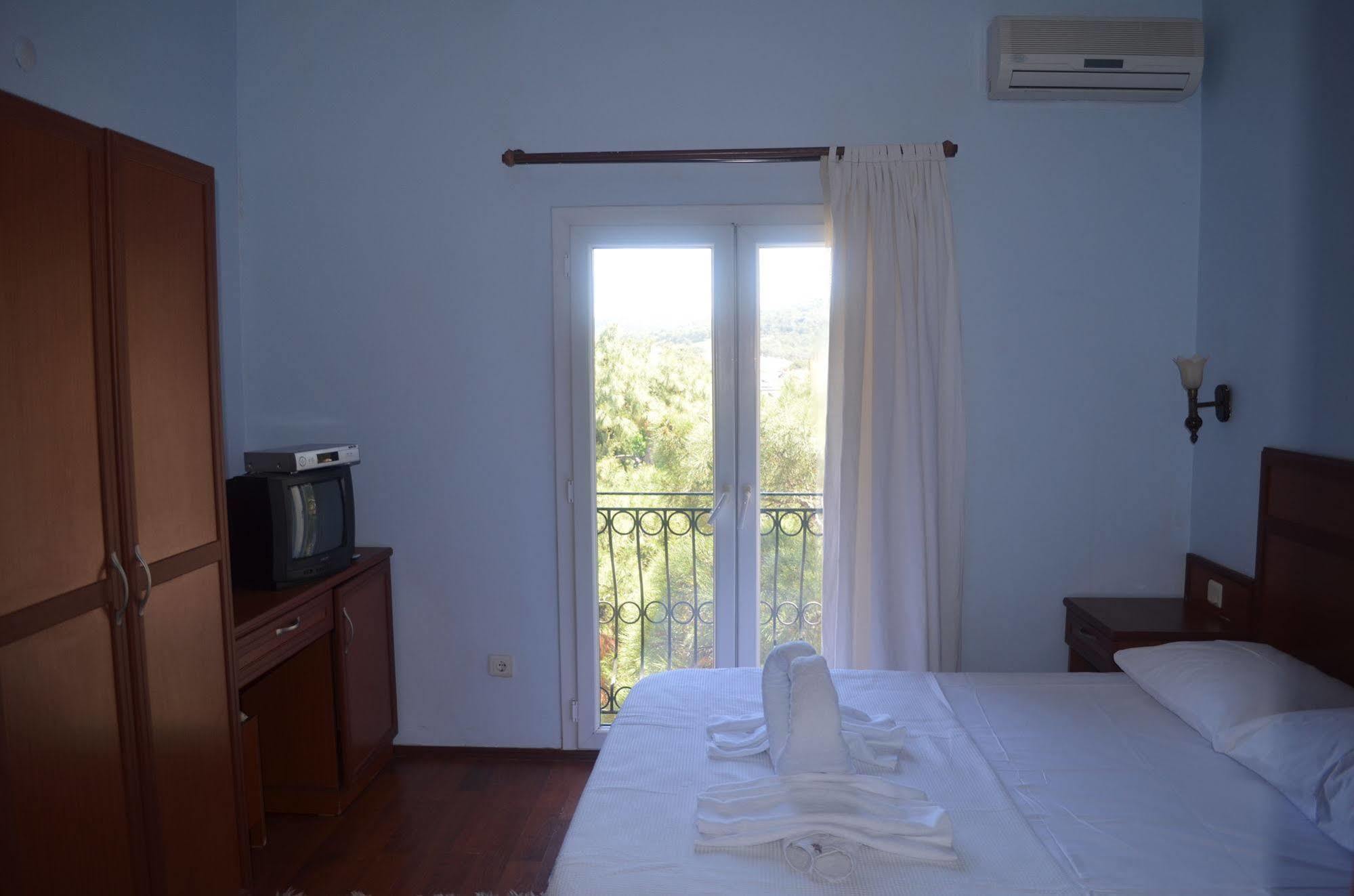 Silva Hotel Ayvalı Exteriör bild