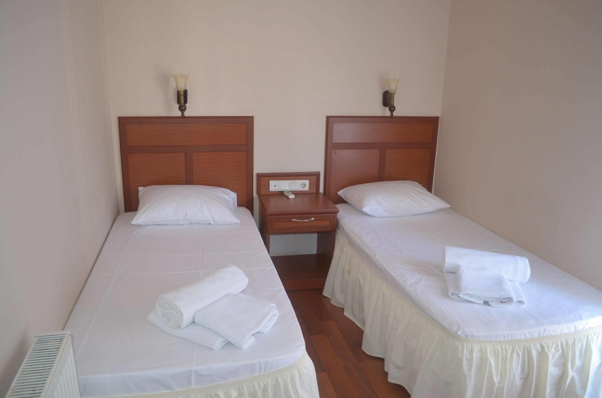 Silva Hotel Ayvalı Exteriör bild