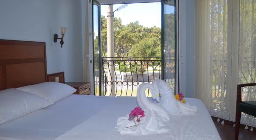 Silva Hotel Ayvalı Exteriör bild